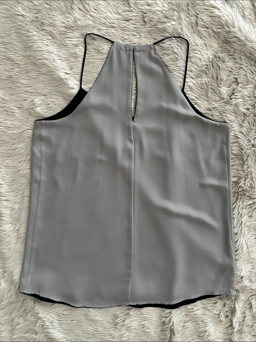 Express Two-Tone Reversible Cami Tank - Picture 4 of 6